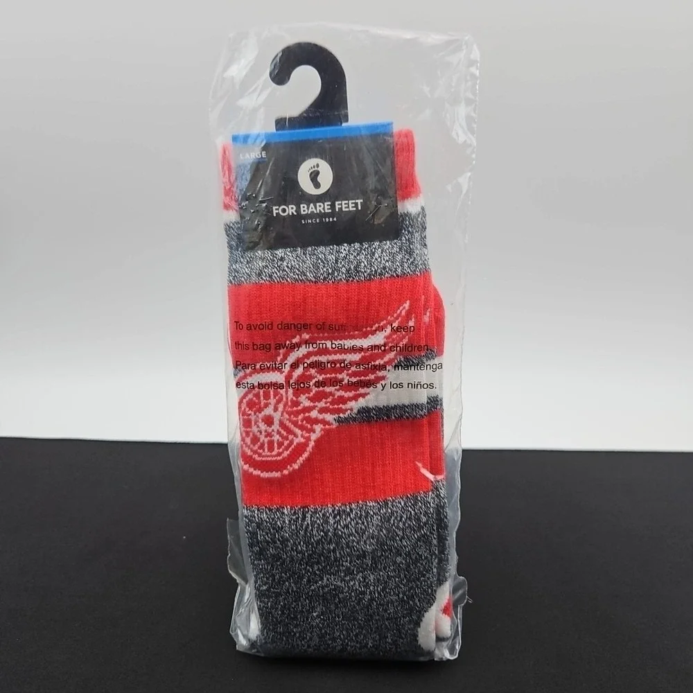 For Bare Feet product pair